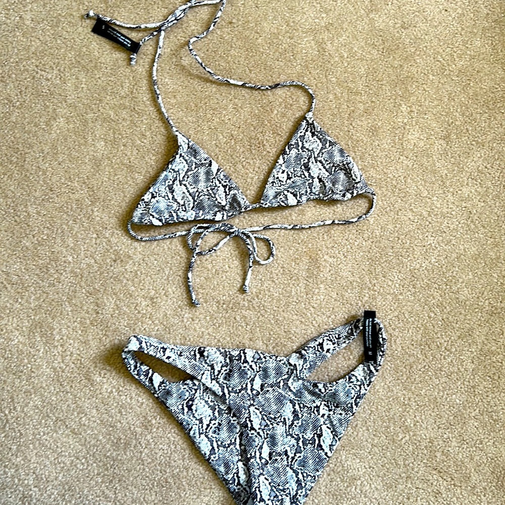 Ark swimwear triangle bikini size small and cheeky cut bottoms size medium